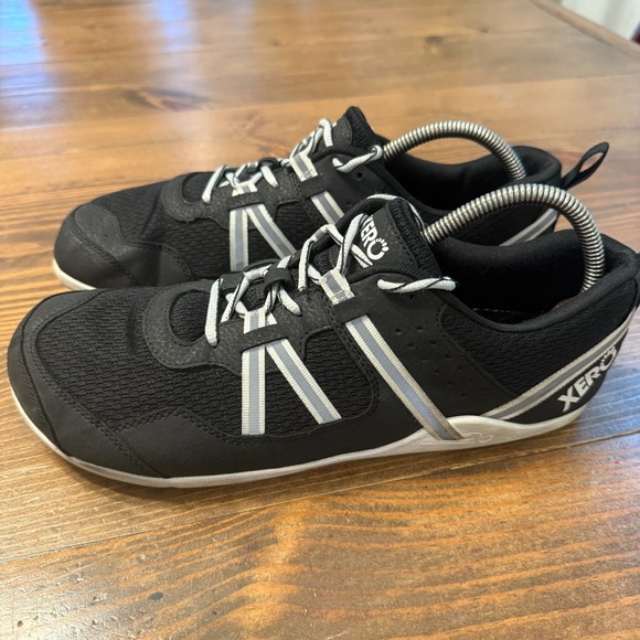 Xero‎ Prio Barefoot Minimalist Running Shoes Size 10 Black White Sneakers